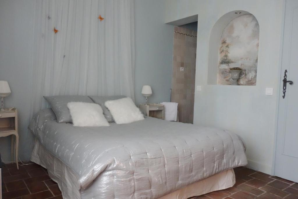 Auberge Bourrelly Cabries Bagian luar foto