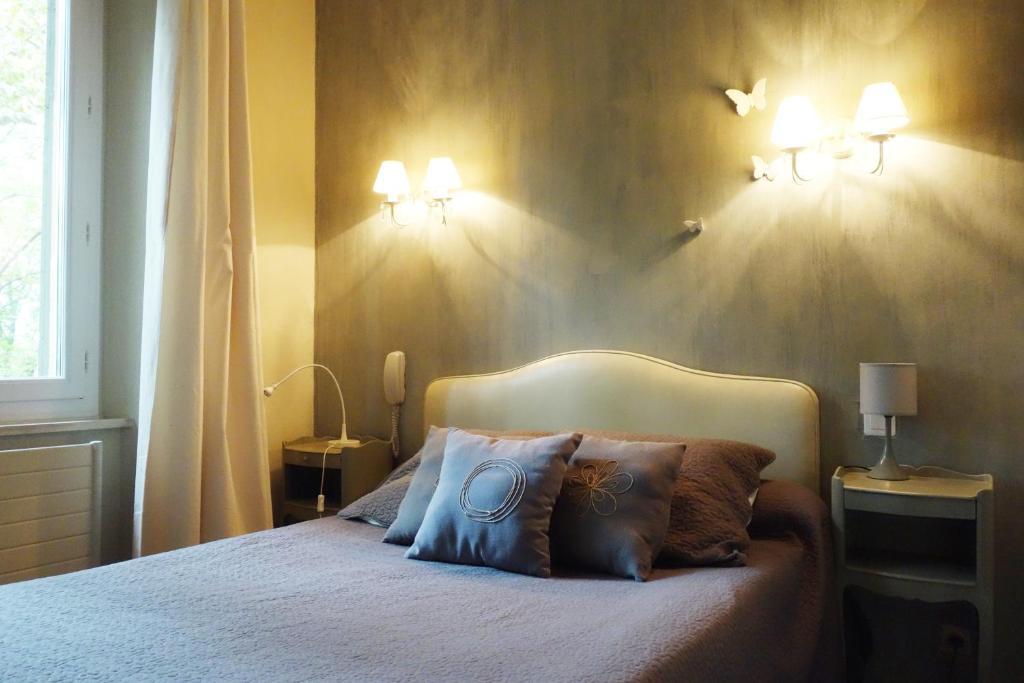 Auberge Bourrelly Cabries Bagian luar foto