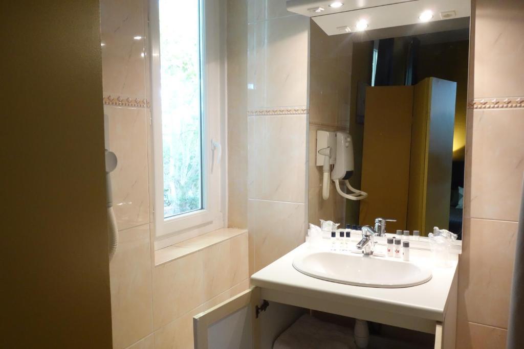 Auberge Bourrelly Cabries Bagian luar foto